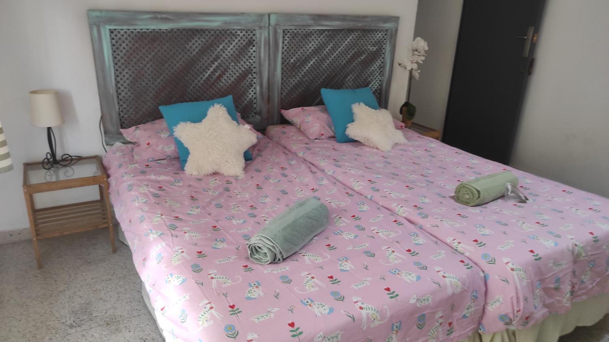 Centrico Piso Con Aparcamiento Gratuito Appartement